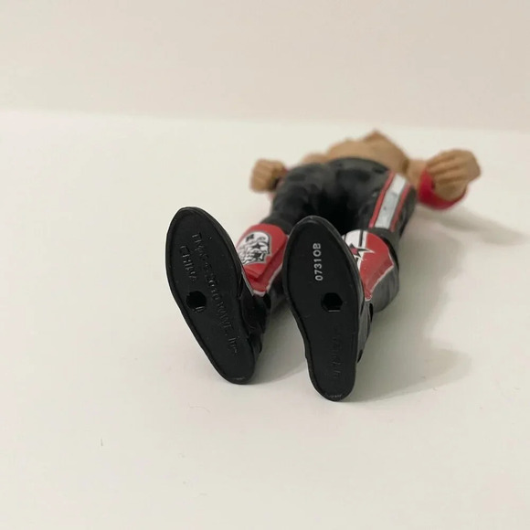 WWE 2010 Mattel Edge  Wrestling Action Figure Rated R Superstar - Picture 14 of 16